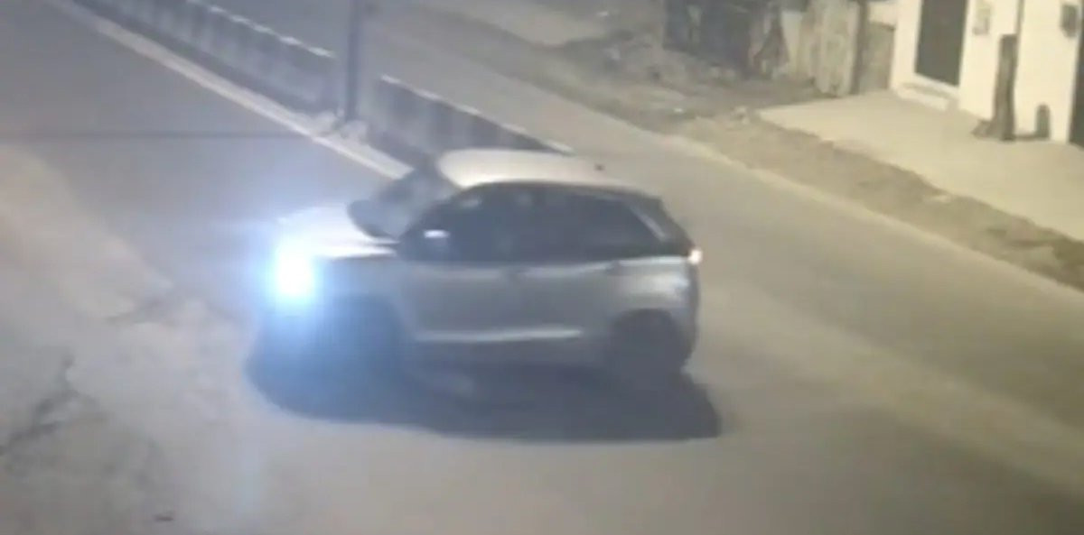 कारले ठक्कर दिएकी युवतीलाई ड्राइभरले एक घण्टासम्म सडकमा घिसारेपछि...