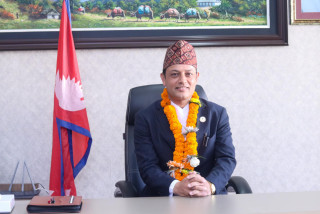 रास्वपाको कार्यवाहक सभापतिमा डोलप्रसाद अर्याल