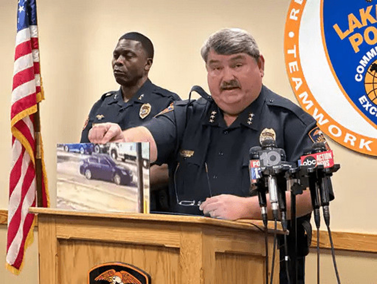 अमेरिकाको फ्लोरिडामा अन्धाधुन्ध गोलीबारी, १० जना घाइते