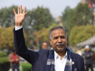 उपराष्ट्रपति यादवले भोलि शपथ लिदै