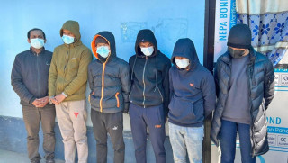 तिब्बतीलाई नेपाली नागरिकता दिलाएको आरोपमा ५ जना पक्राउ