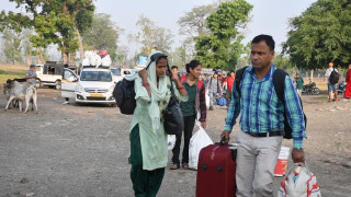 भारतबाट फर्किनेमा कोरोना देखिन थालेपछि गड्डाचौकी नाकामा कडाइ