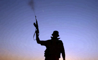 रौतहटमा झडप हुँदा ४ प्रहरी र एक प्रदर्शनकारी घाइते, १२ राउन्ड हवाई फायर