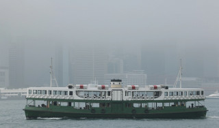 हङकङमा हावाहुरीसहित भारी वर्षाको चेतावनी