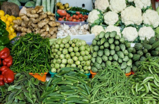 आज शुक्रवार, कुन तरकारी तथा फलफूलको मूल्य  कति?