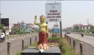 मेयर उपमेयर नै सरसफाइ गर्दै हिँडेपछि.....