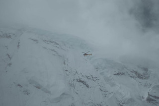 बझाङ हिमपहिरो : बेपत्ता २ किशोरीको शव भेटियो