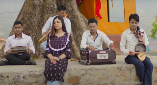 समीक्षा अधिकारीको स्वरमा सार्वजनिक गीत‘आफ्नो-आफ्नो दुख’युट्युबको टप ट्रेन्डिङमा