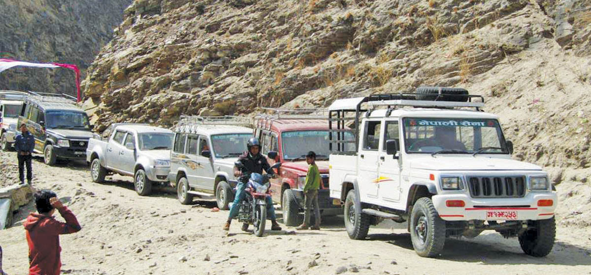 चौध दिनपछि खुल्यो कर्णाली कोरिडोर