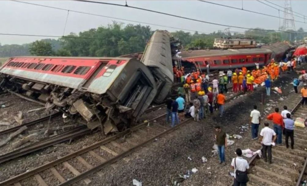 'रेल दुर्घटनाको कारण र जिम्मेवार व्यक्तिहरू पहिचान गरेका छौं' -रेलमन्त्री अश्विनी