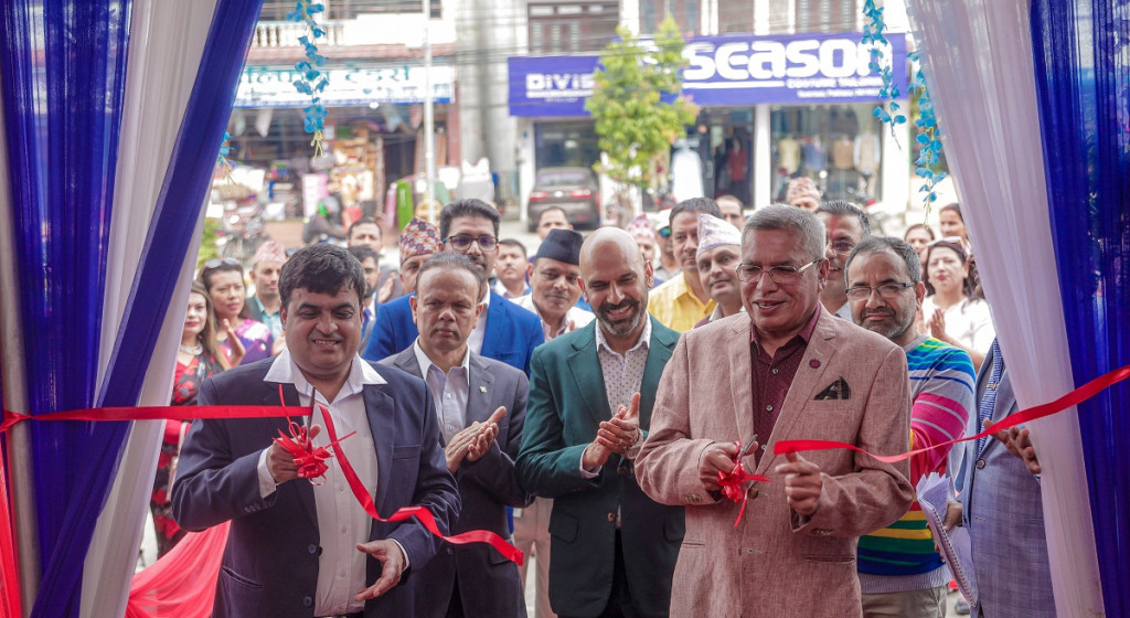 अब पोखरामा नेपाल लाइफको आफ्नै सुविधा सम्पन्न भवन
