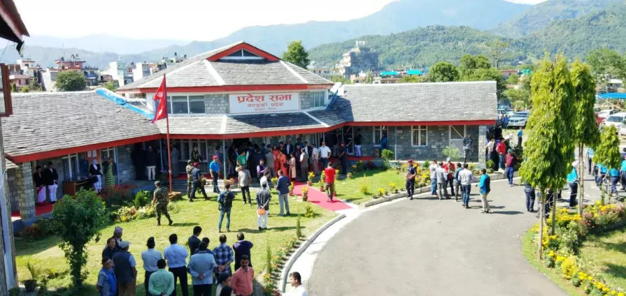 गण्डकी प्रदेशको सामुदायिक विद्यालयहरुमा सिक्दै कमाउँदै, कमाउँदै सिक्दै कार्यक्रम सञ्चालन