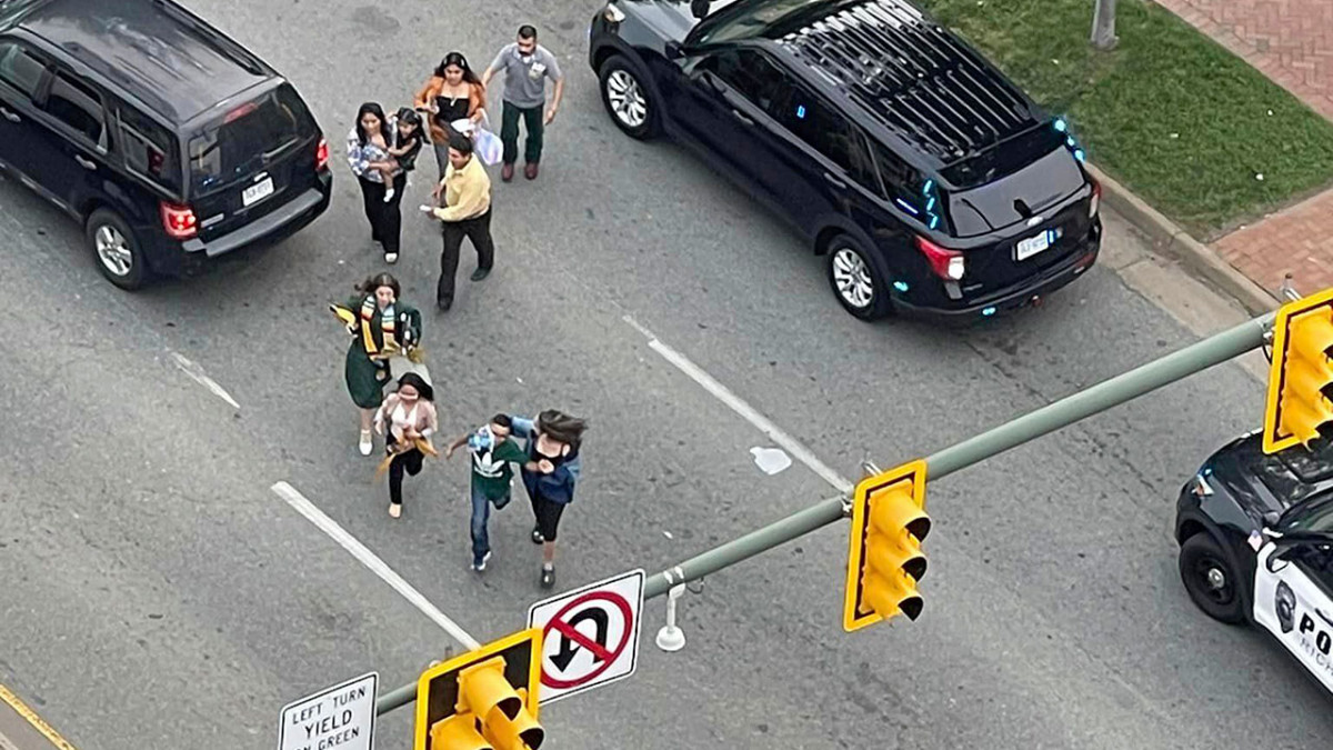 भर्जिनिया गोलीकाण्डः दुईको मृत्यु, १९ वर्षीय किशोर पक्राउ