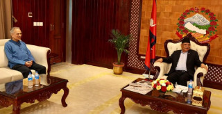 विरालो बनेर गोरखा पुगेका प्रचण्ड शेर बनेर फर्केपछि सबै गुण भुलेको बाबुरामको आरोप