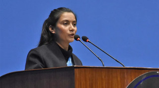 ‘पार्ट टाइम’ काम गर्ने व्यवस्था मिलाउन सोविता गौतमको माग