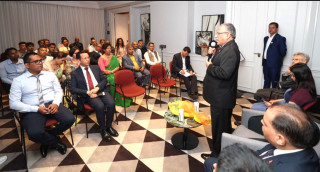 एक जनाले चाहँदैमा विकृतिको चाङ हट्दैन, सबैको साथ आवश्यक छ : प्रधानमन्त्री प्रचण्ड