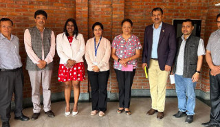 आँखा उपचारमा स्ट्याण्डर्ड चार्टर्ड बैंकको एक करोडभन्दा बढी सहयोग