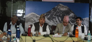 करार कर्मचारीलाई सामाजिक सुरक्षा कार्यक्रममा सहभागी गराउन मुख्यमन्त्रीको निर्देशन