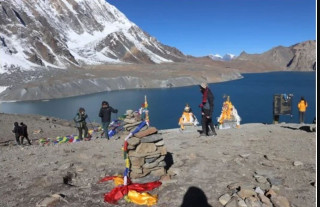 मनाङको आकर्षणको केन्द्र बन्दै हिमताल