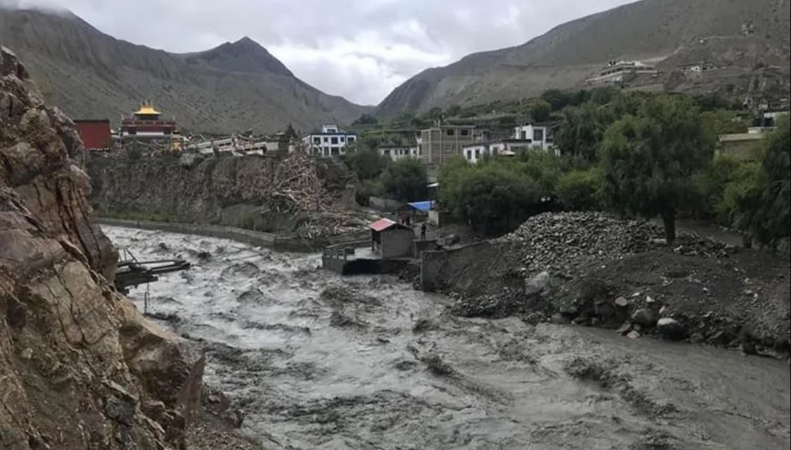 म्याग्दीमा बाढीबाट करिब एक अर्बको क्षति