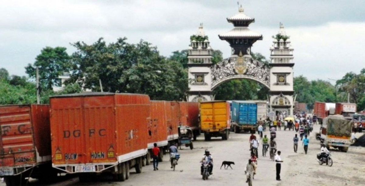 सशस्त्र प्रहरीले वीरगञ्ज भन्सारमा बुझायो २४ करोडको सामान