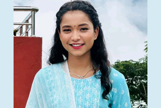 सिमरनको नयाँ गीत ‘बरको छेउमा रोए’ सार्वजनिक