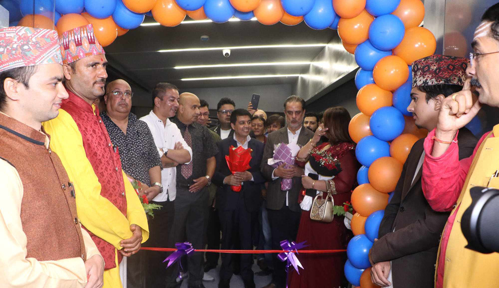 यस्तो छ दीपक-दीपाको सिनेमा हल, आजदेखि सञ्चालनमा आउँदै