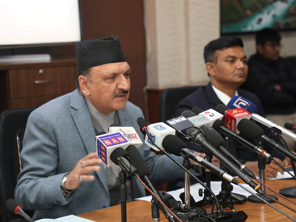 मैले मन्त्रालय सम्हालेपछि अर्थतन्त्र ठिक हुँदै गयो : अर्थमन्त्री