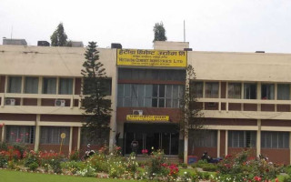 उपकरण मर्मतसम्भारका लागि हेटौँडा सिमेन्टको उत्पादन बन्द
