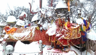 पाथीभरा क्षेत्रमा शनिवार दिउँसोदेखि हिमपात