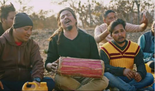 भाइरल बन्दै भूपूको ‘चट्ट हेर्दा हजुर जिन्दगी दामी छ’