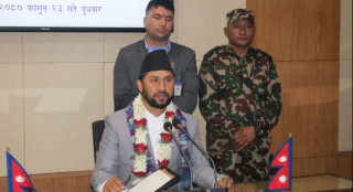 सहकारीमा देखिएको समस्या समाधानका लागि सरकार लागेको छः गृहमन्त्री लामिछाने