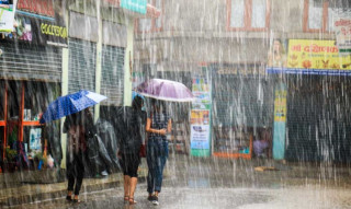 बङ्गालको खाडी र अरब सागरबाट आएको हावाको प्रभाव, आज यी प्रदेशमा हुनेछ वर्षा