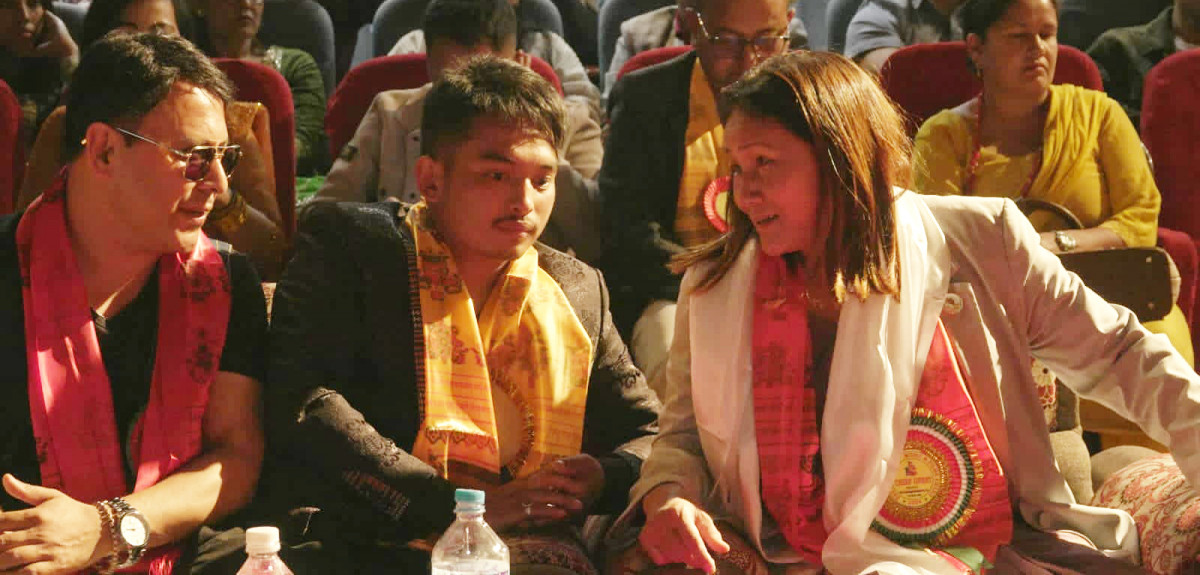 गौतम बुद्ध म्युजिक एण्ड फिल्मस् अवार्डको ग्राण्ड फिनाल कार्यक्रम सम्पन्न