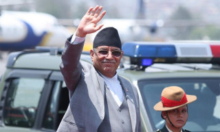 मोदीको शपथग्रहण समारोहमा सहभागी हुन प्रधानमन्त्री प्रचण्ड भारत प्रस्थान