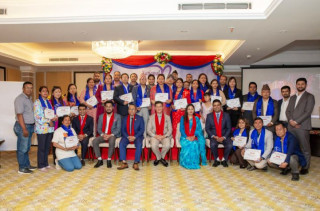 नेशनल लाइफको ‘नेशनल रत्न अवार्ड’ कार्यक्रम सम्पन्न, ३५ जना सम्मानित