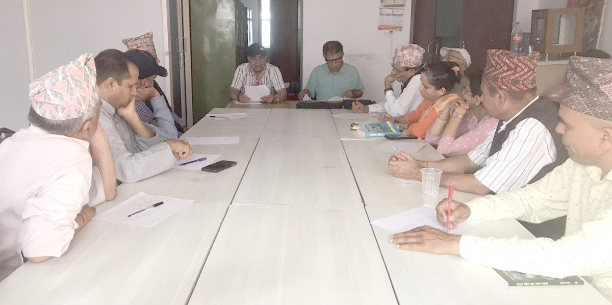 ज्ञानशालामा दमनको कवितामाथि विमर्श