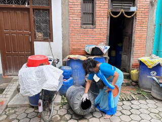 काठमाडौं महानगरले सुरु गर्‍यो लामखुट्टेका लार्भा नष्ट गर्ने अभियान