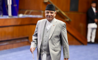 पाँचौँ पटकमा प्रचण्डले पाएनन् विश्वासको मत: पक्षमा ६३, विपक्षमा १९४