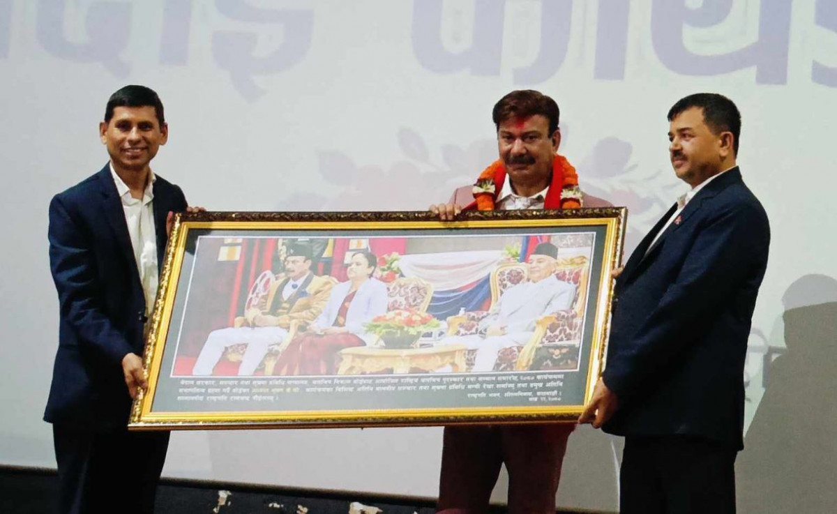 चलचित्र विकास बोर्डबाट बिदा भए भुवन केसी