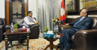 प्रचण्ड र भारतीय विदेश सचिवबीच भेट : राजनीतिक वृत्त हलचल, कांग्रेस-एमाले गठबन्धन भत्किने भय 