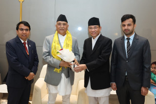 अमेरिका नपुग्दै प्रम ओली कतारमा अवतरण 