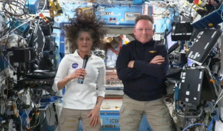 अन्तरिक्षमै अड्किएका सुनिता विलियम्स र बुच विल्मोर ल्याउन गयो ‘ड्रागन’, फेब्रुअरीमा फर्किने