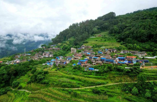 पर्यटक लोभ्याउँदै अन्नपूर्ण फेरोका  गाउँ