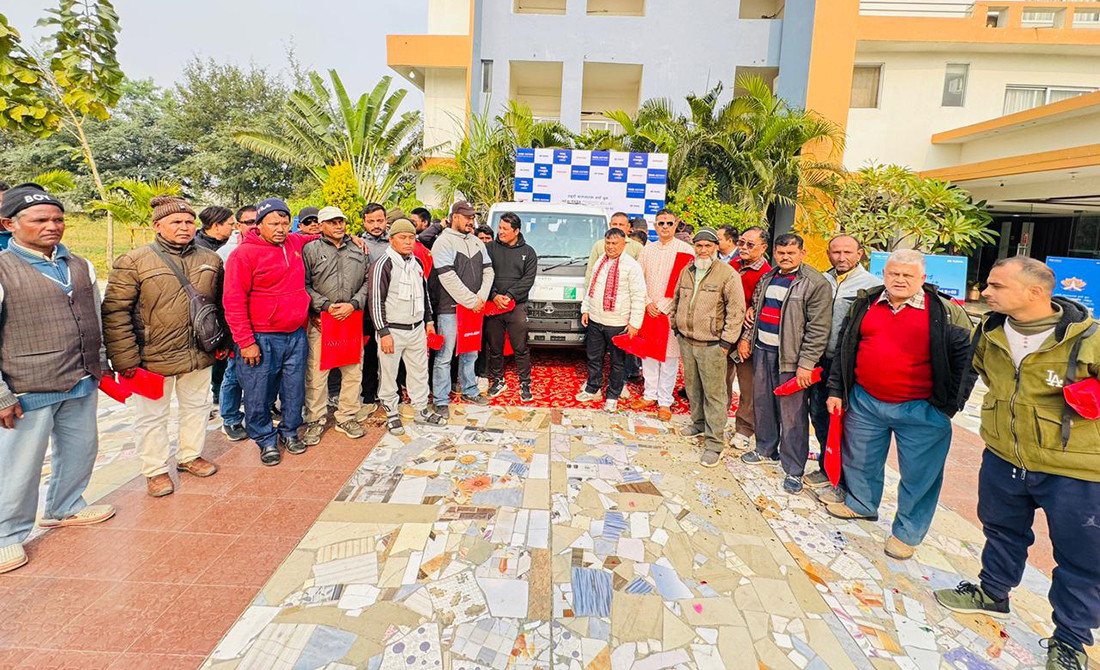 सिप्रदी ट्रेडिङ्गद्वारा टाटा म्याजिक बीएस ६को इटहरी शाखामा लन्च