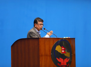 सरकारले निरंकुश शासनको झल्को दियो : राजेन्द्र पाण्डे