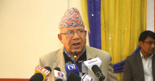 नेपालको टिप्पणी: ‘मान्छेहरु गहभरी आँसु बोकेर कहाँ झार्ने भन्ने ठाउँ खोज्दै हिँडिरहेका छन्’