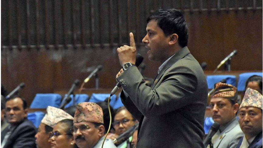 पूर्वराजाको उक्साहट र निर्देशनमा भएका गतिविधिमा नियन्त्रण गर्न जरुरी: एमाले