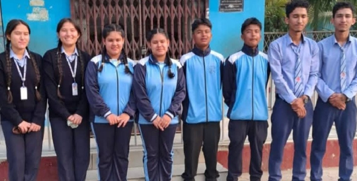 एकै विद्यालयका ८ जना जुम्ल्याहा एसईई दिँदै