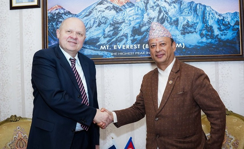 ऊर्जामन्त्री खड्कासँग नेपालका लागि रसियाका राजदूतको शिष्टाचार भेट